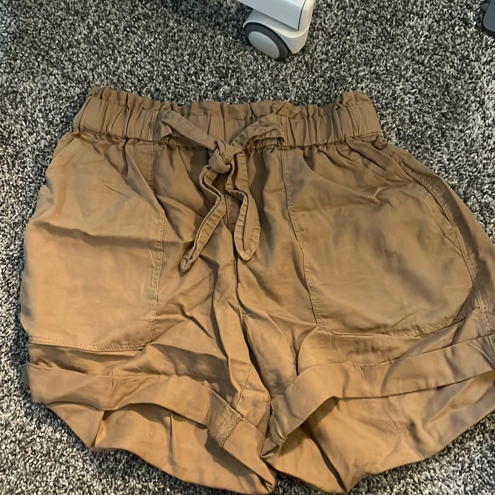Tan aerie tie shorts